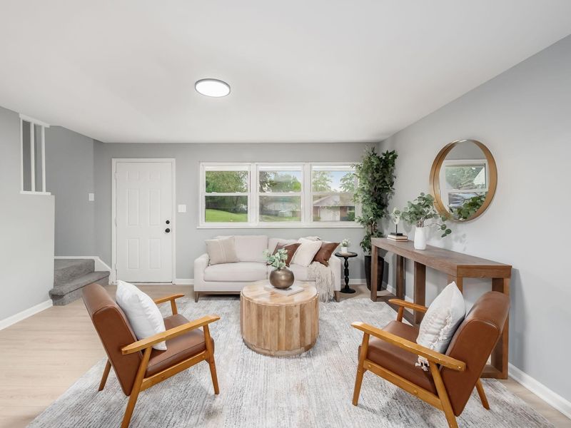 6494 Malone Drive , Reynoldsburg, OH 43068 Photo 5