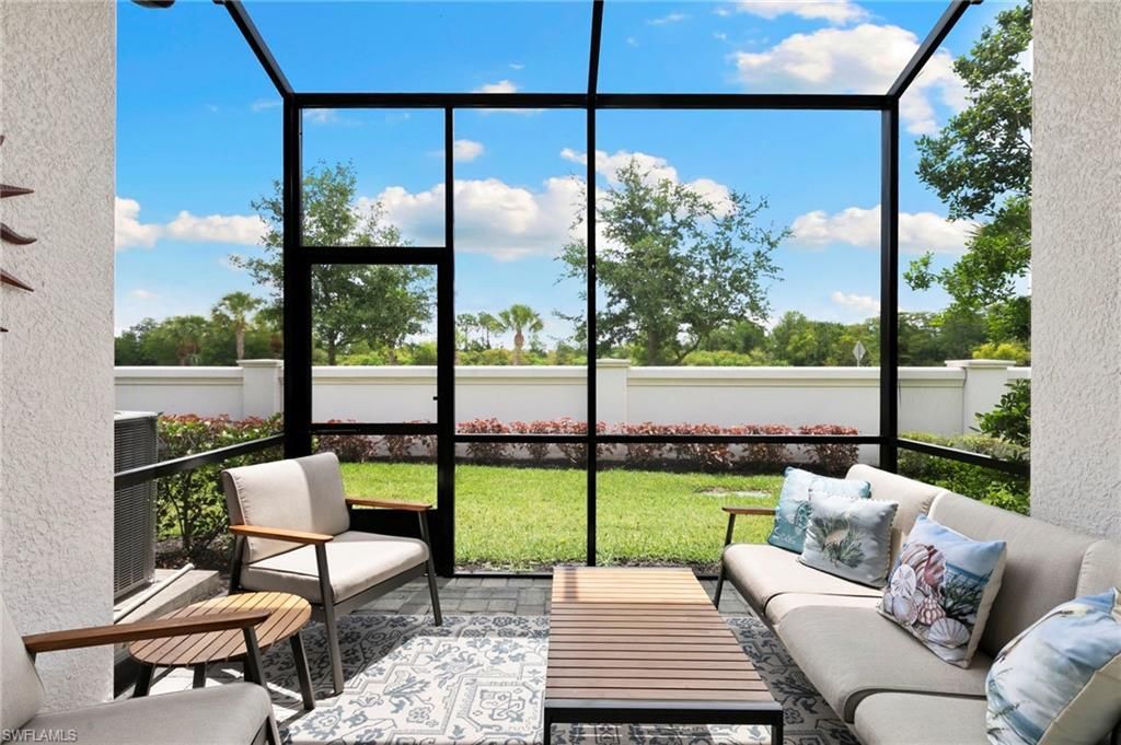 7490 Rockefeller Dr , Naples, FL 34119 Photo