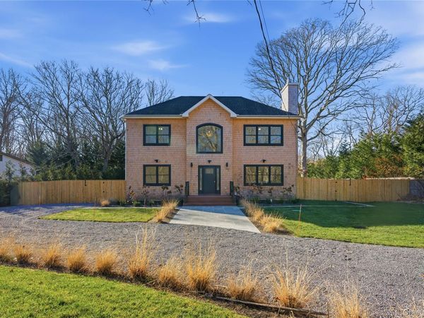 Bridgehampton, NY 11932
