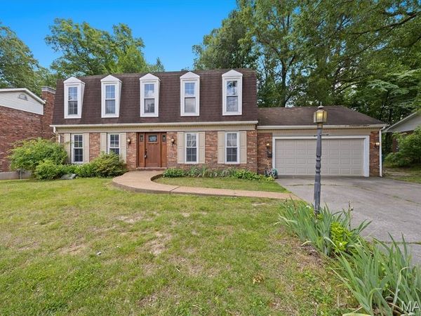 120 Fox Creek Road, Belleville, IL 62223