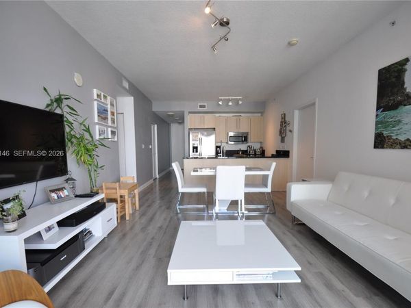 79 SW 12th St, Unit 2410-S, Miami, FL 33130