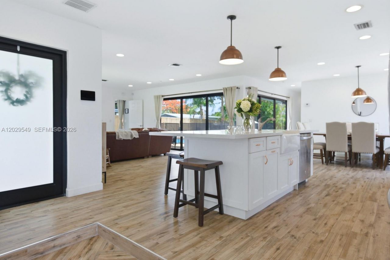 4407 W Park Rd , Hollywood, FL 33021 Photo