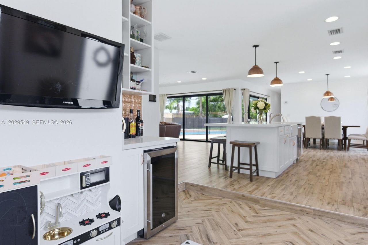 4407 W Park Rd , Hollywood, FL 33021 Photo