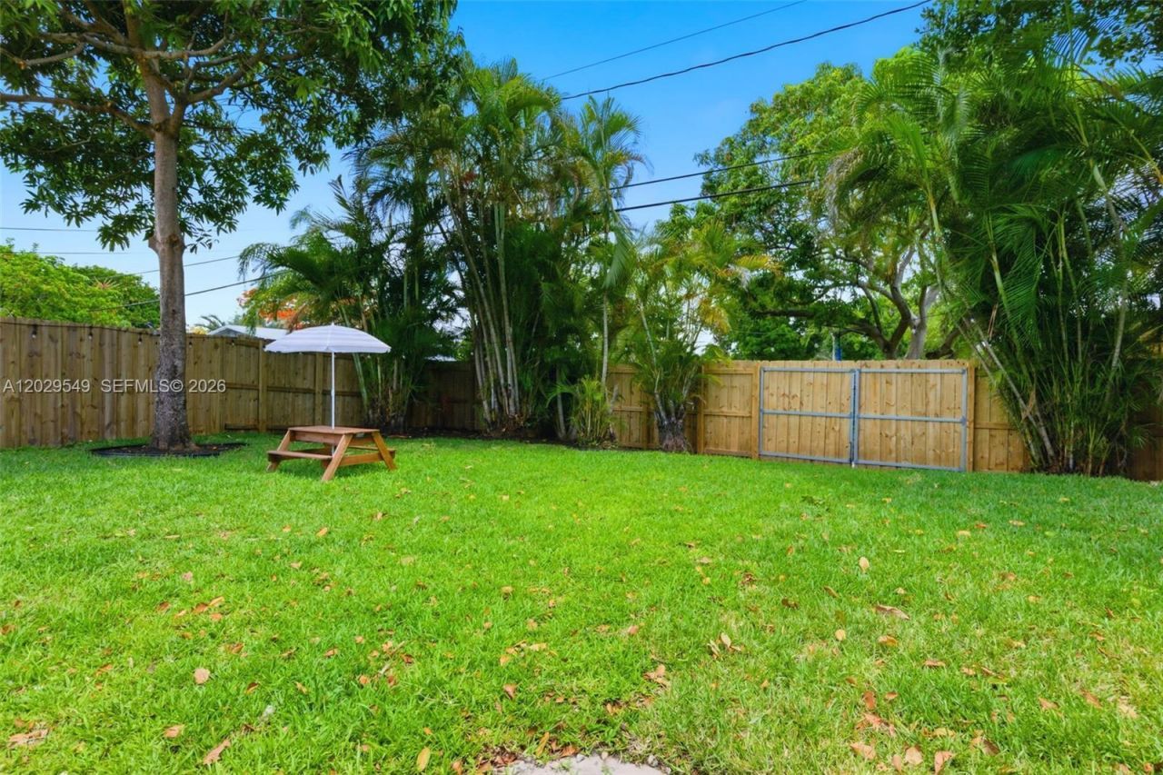 4407 W Park Rd , Hollywood, FL 33021 Photo