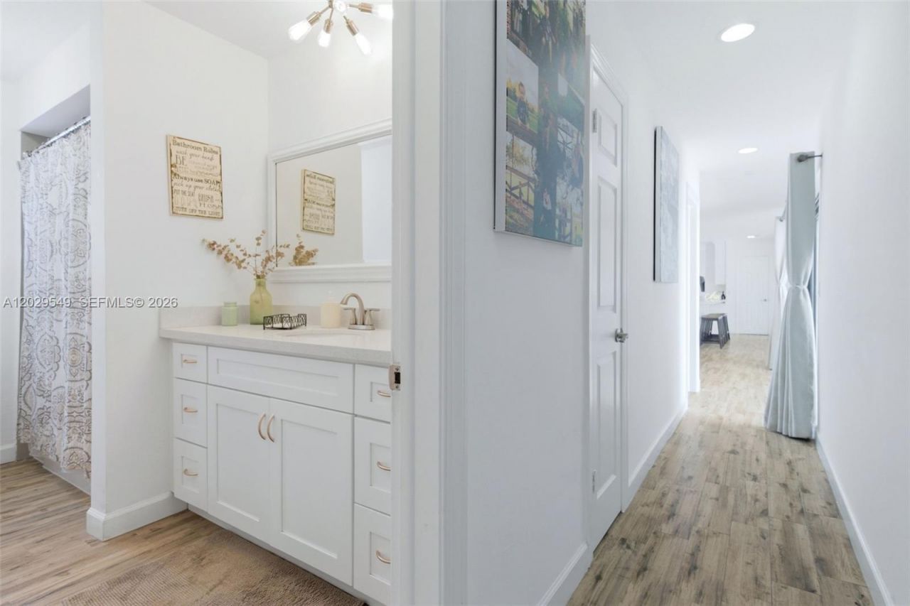 4407 W Park Rd , Hollywood, FL 33021 Photo