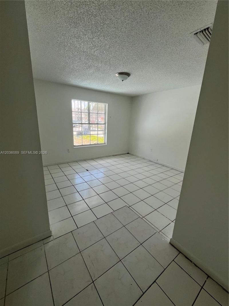 18705 NW 45th Ave , Miami Gardens, FL 33055 Photo