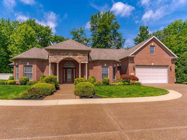 1469 Woodfield Drive, Newburgh, IN 47630