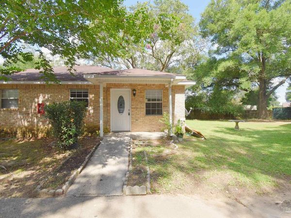 7135 Pearson Rd, Unit 4, Pensacola, FL 32526