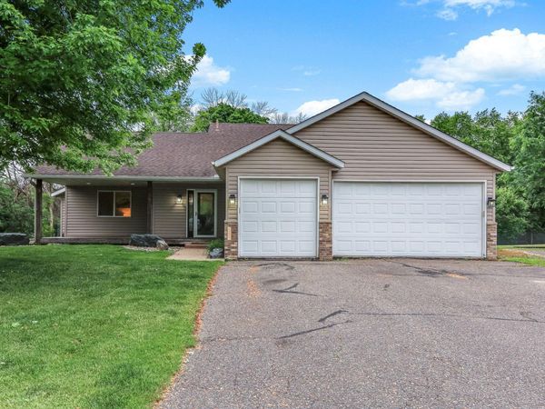 544 Maple Knoll Way NW, Saint Michael, MN 55376