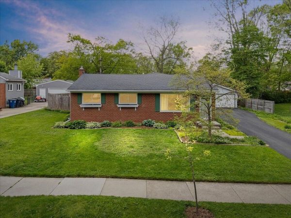 681 Archwood Drive, Ann Arbor, MI 48103
