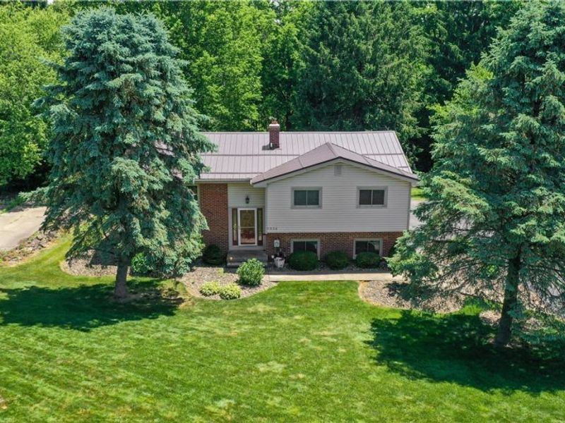 11836 Kenyon Drive, Hiram, OH 44234 Photo 1