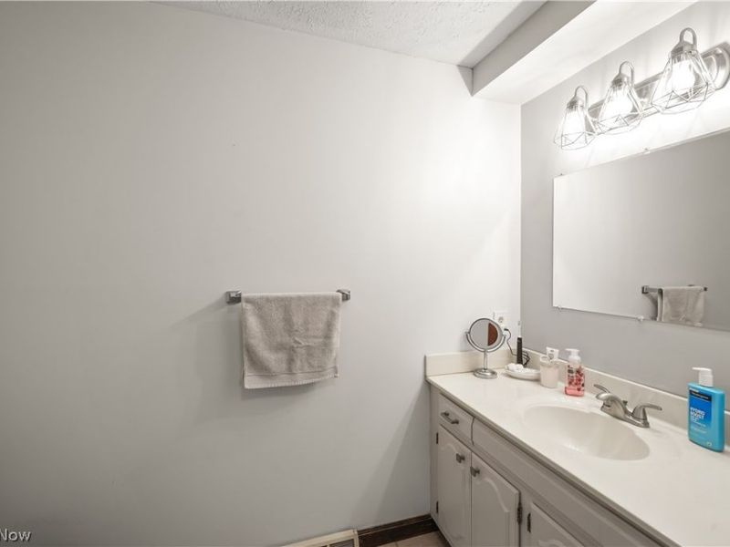 11836 Kenyon Drive, Hiram, OH 44234 Photo 15
