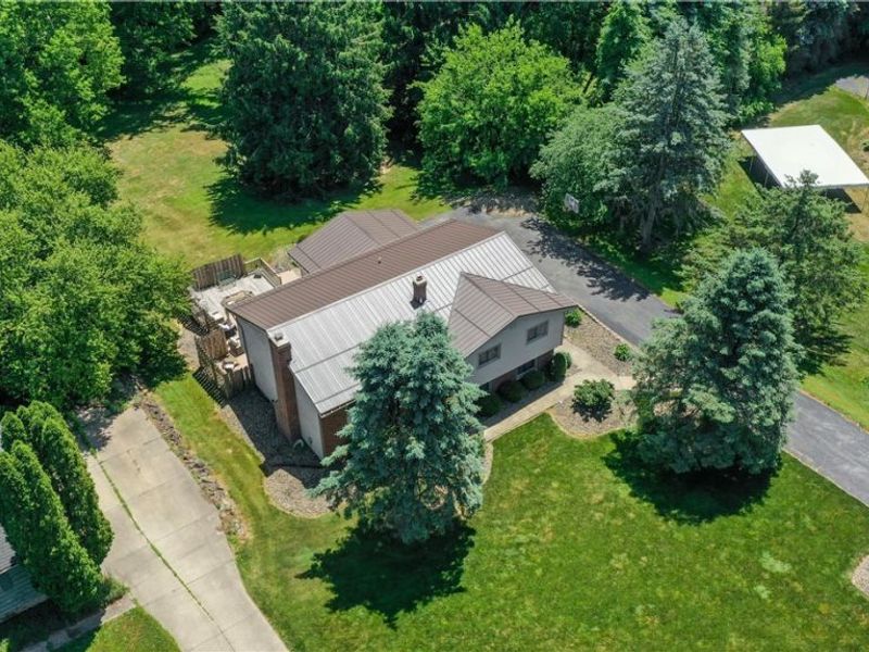 11836 Kenyon Drive, Hiram, OH 44234 Photo 3
