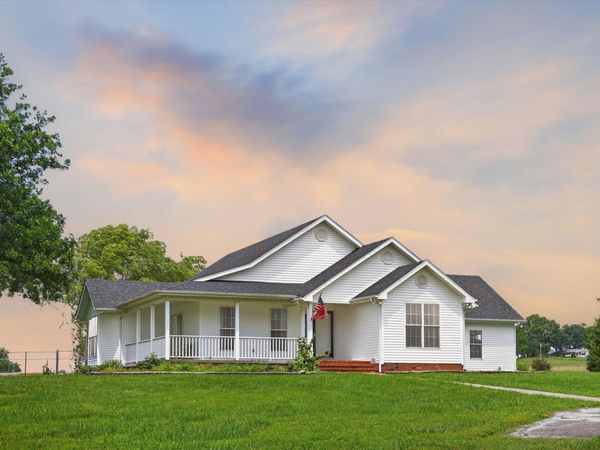 4353 S 95th Road , Bolivar, MO 65613