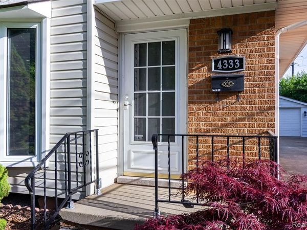 4333 Manor Avenue, Royal Oak, MI 48073