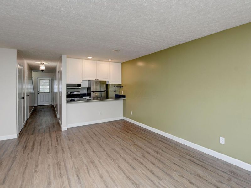4705 Hobson Drive , Unit 3D, Columbus, OH 43228 Photo 13