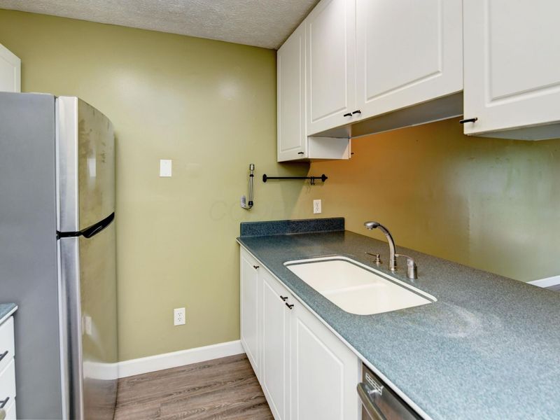 4705 Hobson Drive , Unit 3D, Columbus, OH 43228 Photo 17