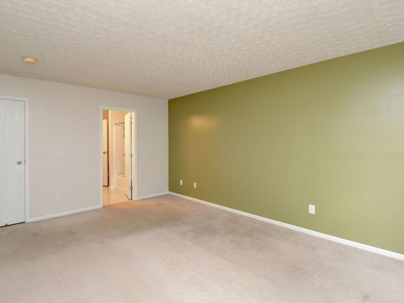 4705 Hobson Drive , Unit 3D, Columbus, OH 43228 Photo 25