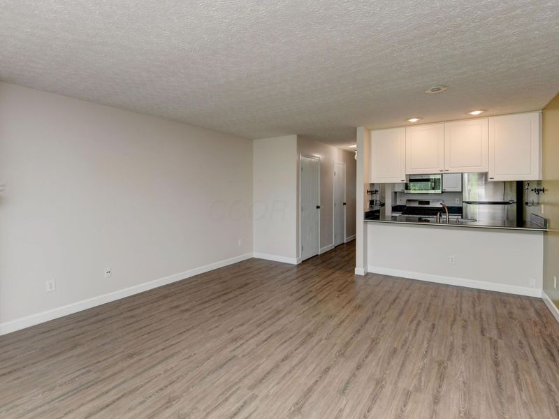 4705 Hobson Drive , Unit 3D, Columbus, OH 43228 Photo 9