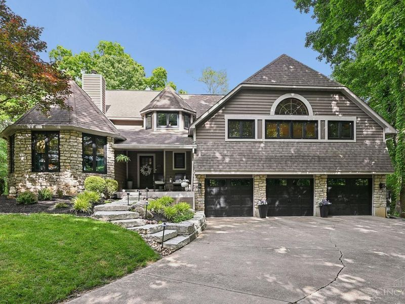 2958 Wooded Vista Court, Mason, OH 45040 Photo 1
