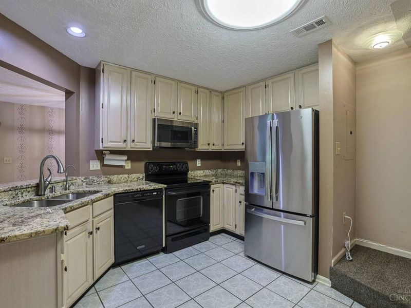 6531 Chesapeake Run, Unit 279, Cincinnati, OH 45248 Photo 7