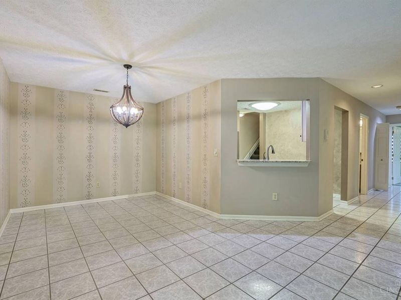 6531 Chesapeake Run, Unit 279, Cincinnati, OH 45248 Photo 9