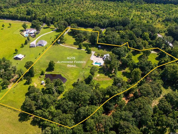 16275 Alphonse Forbes Rd, Greenwell Springs, LA 70739