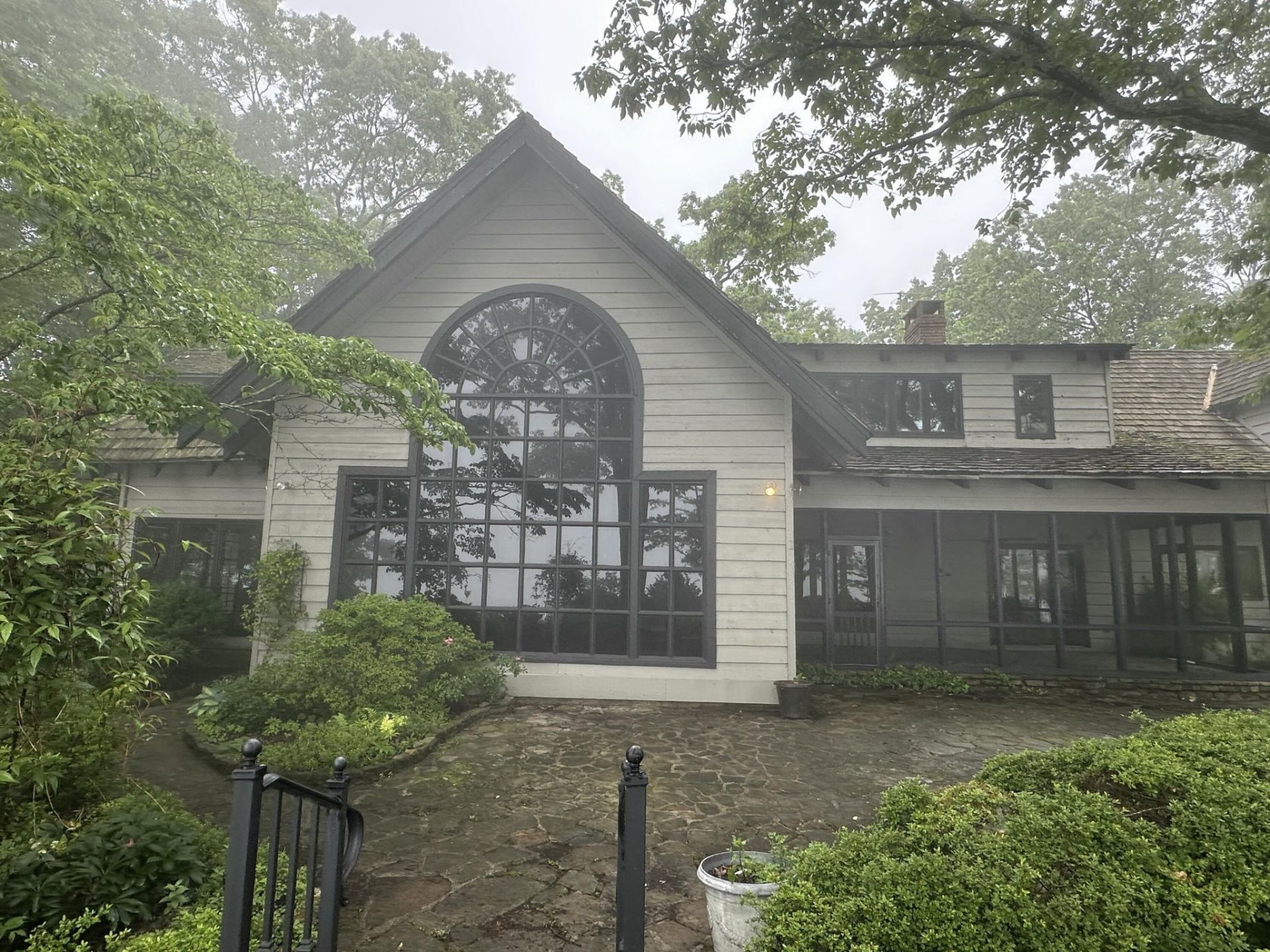 4608 Chestnut Avenue, Signal Mountain, TN 37377 Main Photo