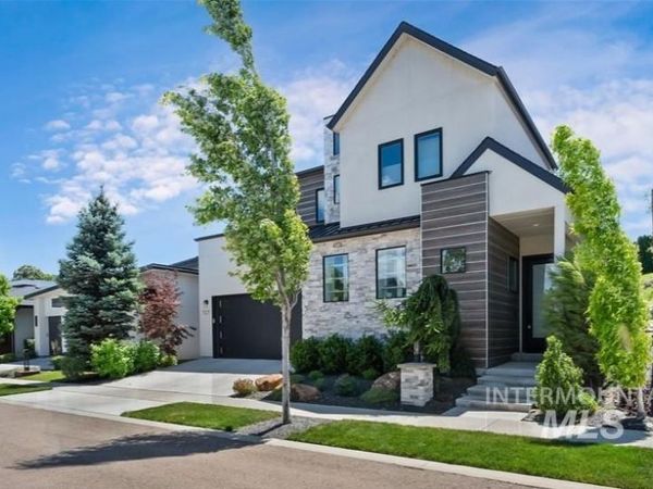 727 E Brooktrail Ln, Eagle, ID 83616