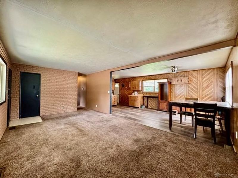 110 W Routzong Drive, Fairborn, OH 45324 Photo 12