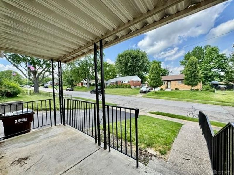 110 W Routzong Drive, Fairborn, OH 45324 Photo 8