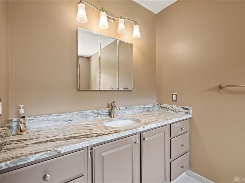 7630 Essington Circle, Washington Township, OH 45459 Photo 26