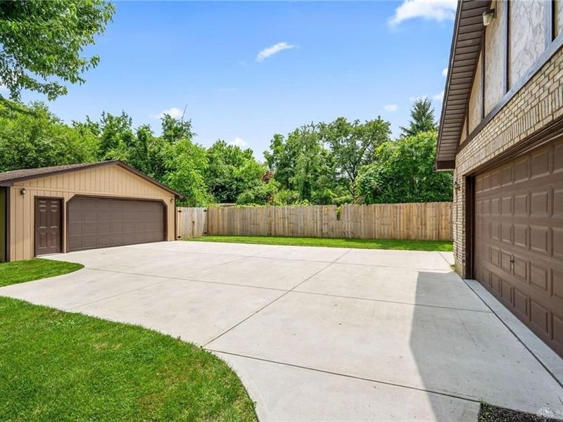 7630 Essington Circle, Washington Township, OH 45459 Photo 47