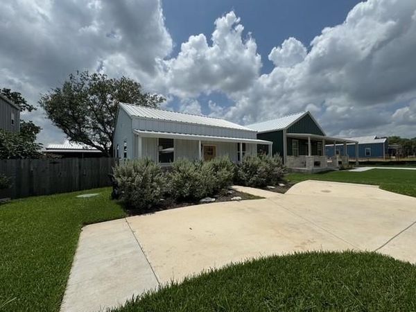 225 Western Ave , Bertram, TX 78605