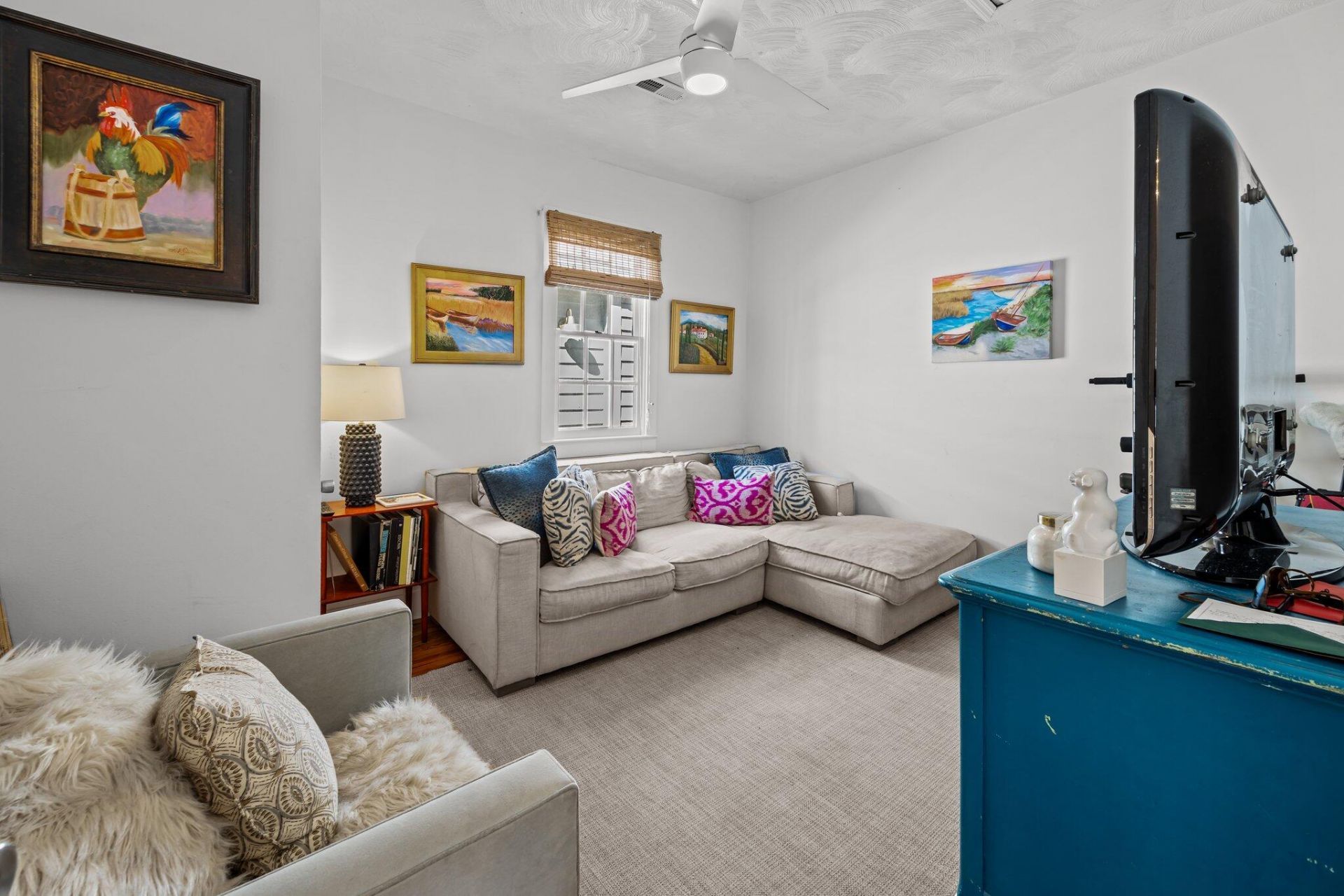 78 Nassau Street Photo 15