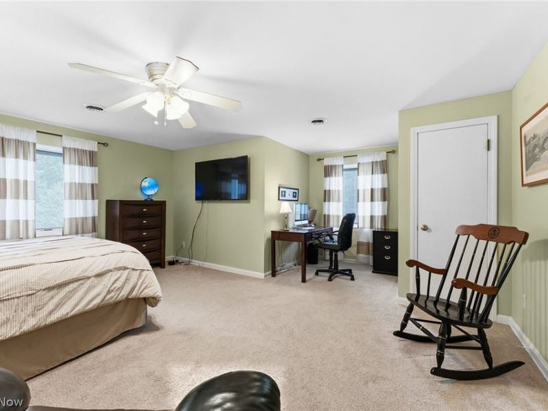 70 S Meadowcroft Drive, Akron, OH 44313 Photo 31