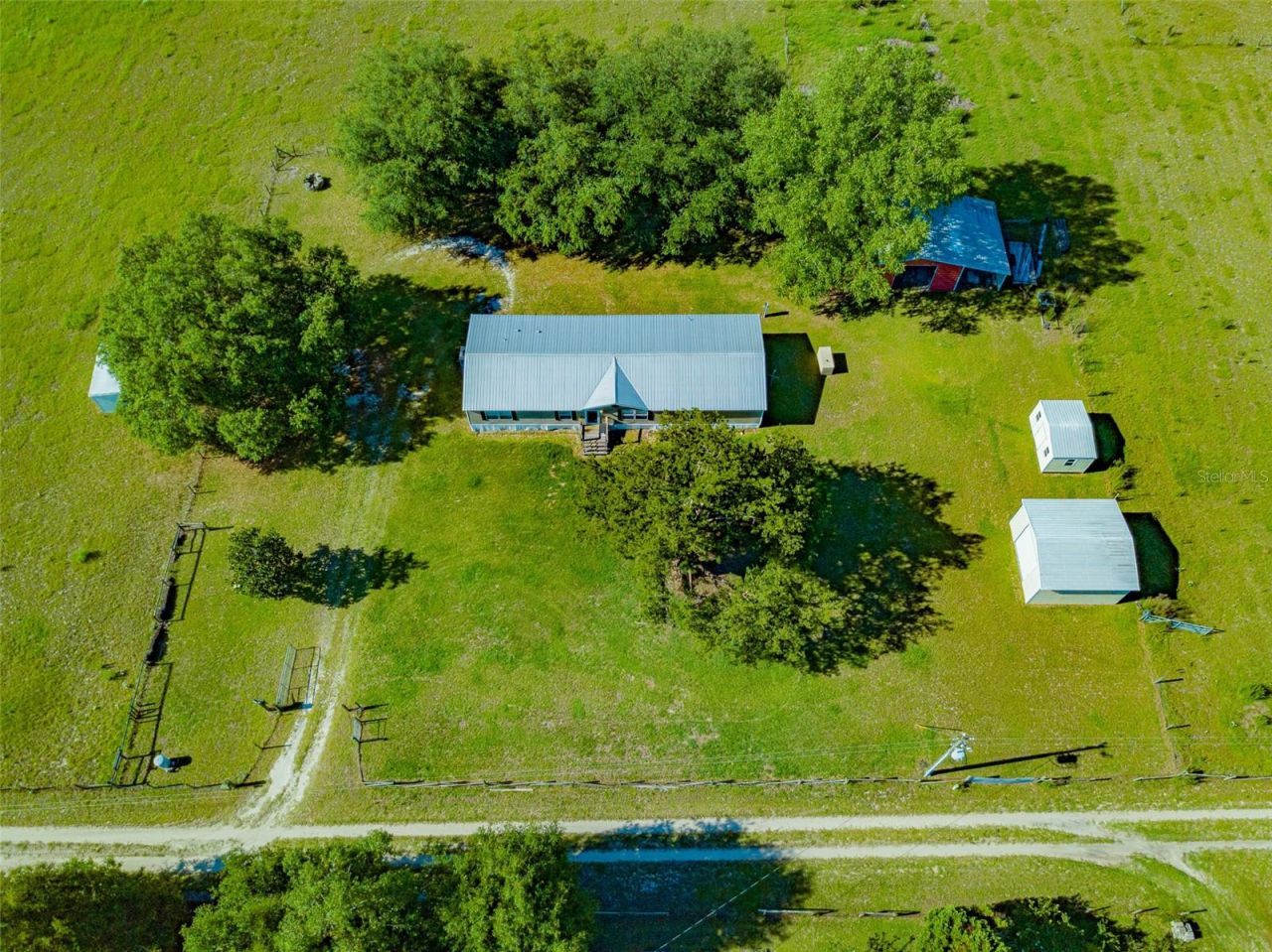 21528 NW 209th Terrace , High Springs, FL 32643 Photo