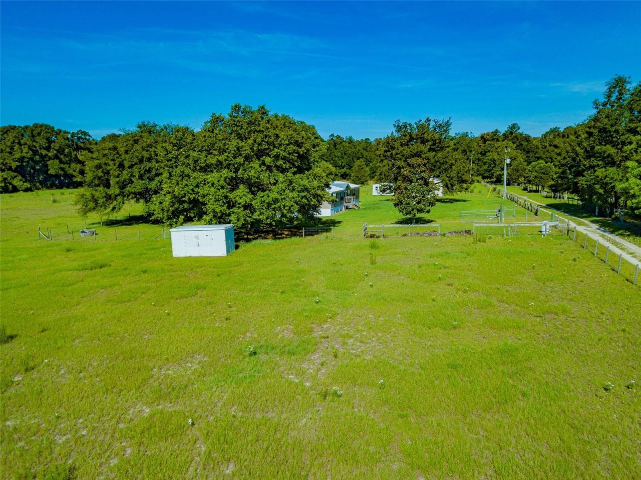 21528 NW 209th Terrace , High Springs, FL 32643 Photo