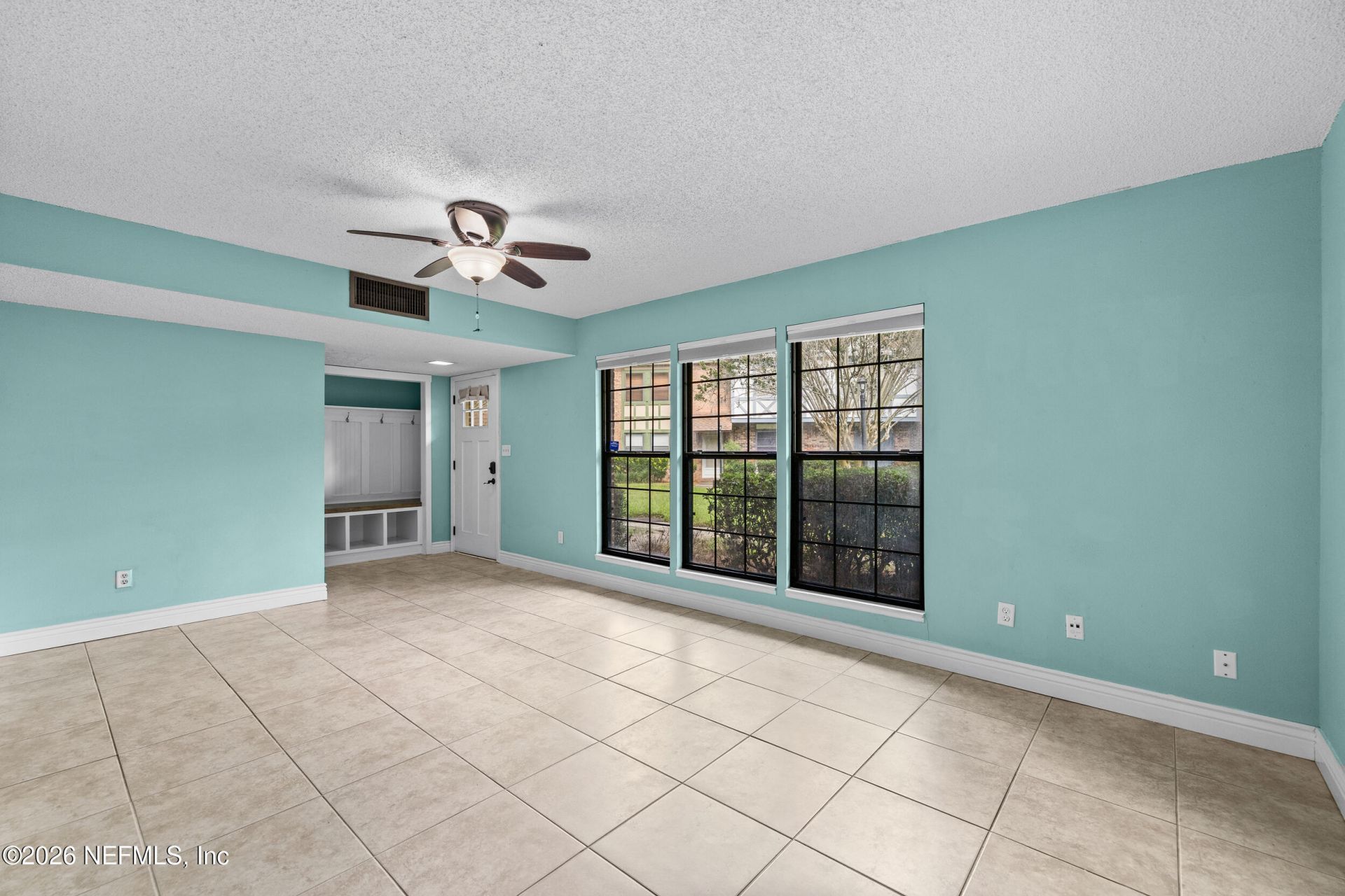 8203 Sutton Place N, Jacksonville, FL 32217 Photo