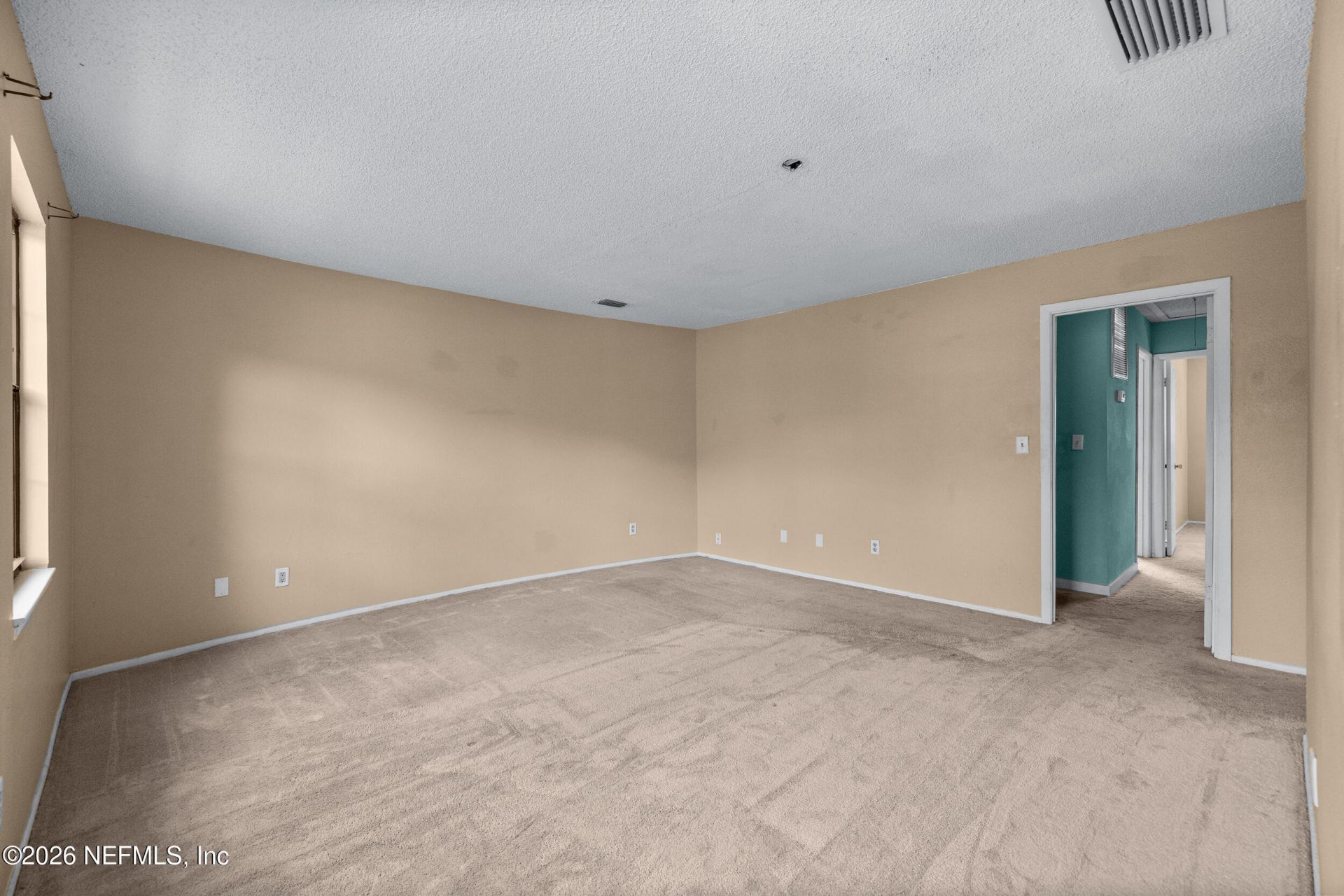 8203 Sutton Place N, Jacksonville, FL 32217 Photo