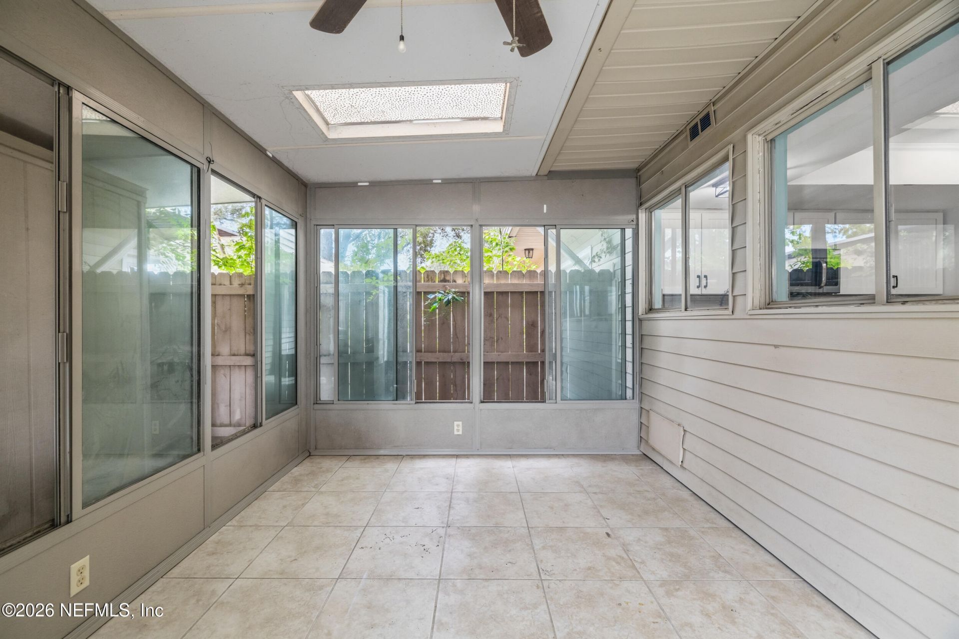8203 Sutton Place N, Jacksonville, FL 32217 Photo