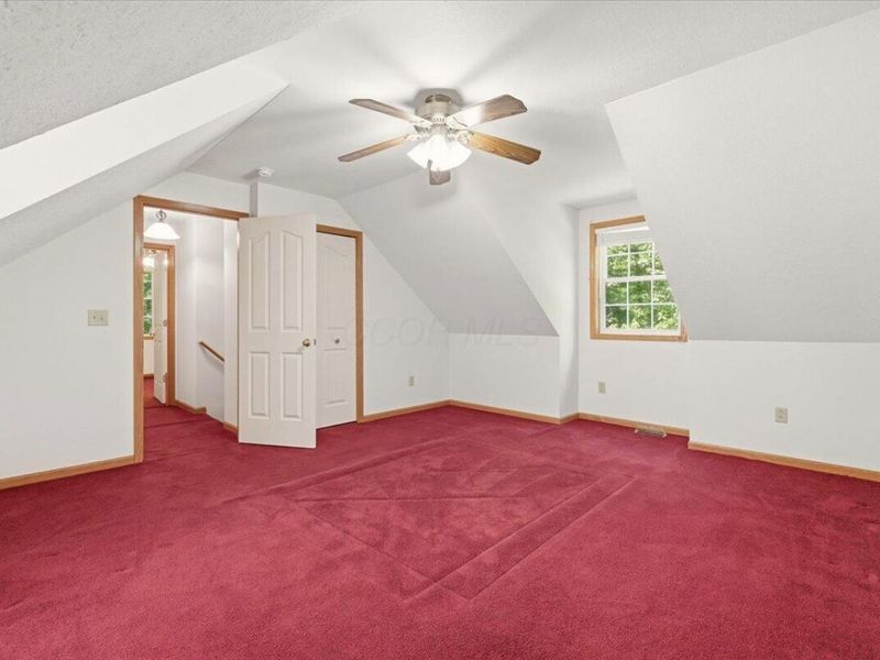 562 Terrace Ridge Circle , Howard, OH 43028 Photo 15