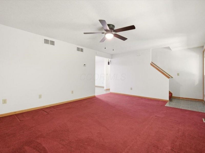 562 Terrace Ridge Circle , Howard, OH 43028 Photo 3