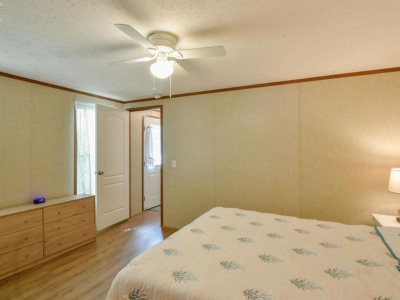 187 Driftwood Parkway, Port Clinton, OH 43452 Photo 11