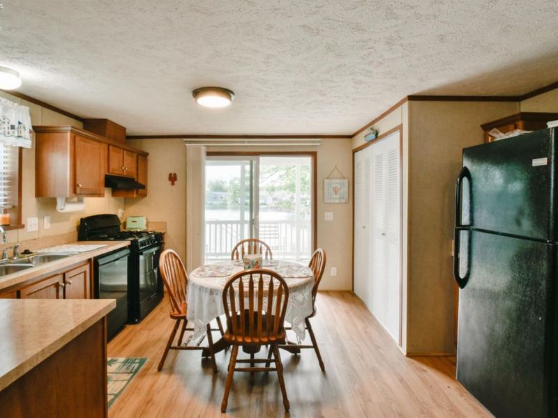 187 Driftwood Parkway, Port Clinton, OH 43452 Photo 6