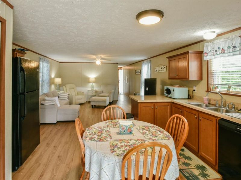 187 Driftwood Parkway, Port Clinton, OH 43452 Photo 7
