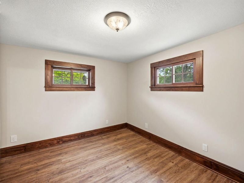 298 Substation Road, Brunswick, OH 44212 Photo 6