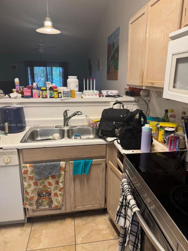 3680 NW 91st Ln , Unit 3680, Sunrise, FL 33351 Photo