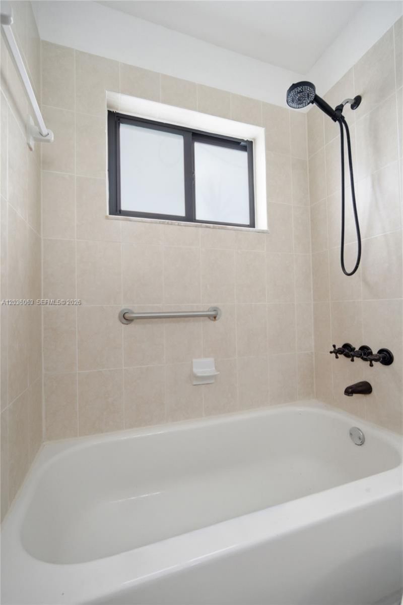 5001 SW 21st St, West Park, FL 33023 Photo