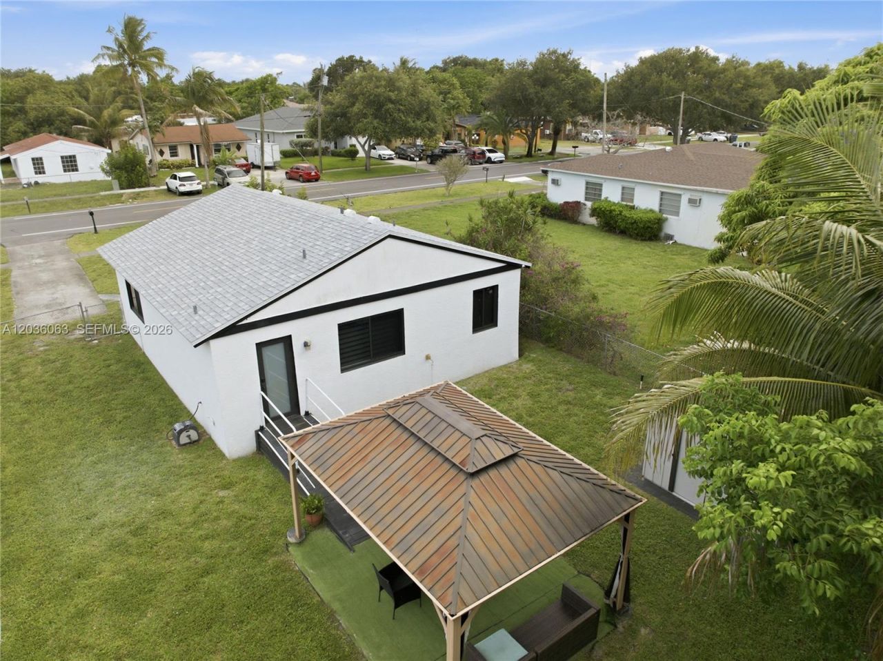 5001 SW 21st St, West Park, FL 33023 Photo